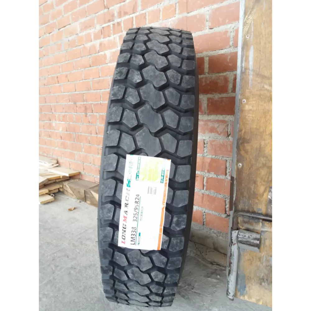 Грузовая шина 325/95 R24 Long March LM-338 22PR в Нижних Сергах