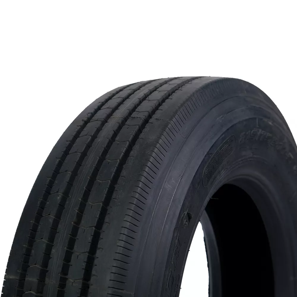 Грузовая шина 215/75 R17,5 Long March LM-216 16PR в Нижних Сергах