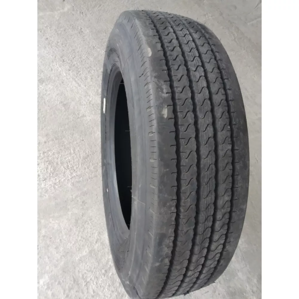 Грузовая шина 255/70 R22,5 Long March LM-120 16PR в Нижних Сергах